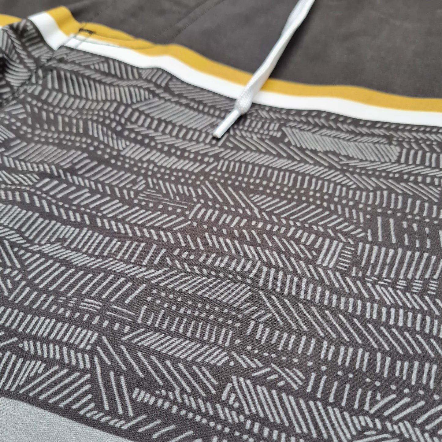 Boardshort kitesurf en matière recyclé